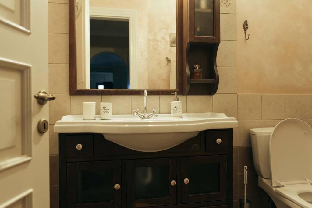 Apartment In Anakasia Overlooking Volos Bagian luar foto